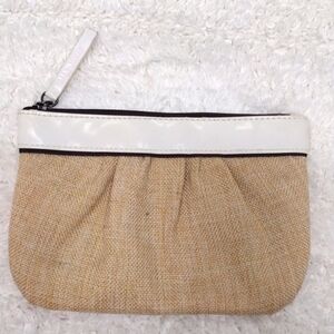 Mary Kay Beige Small Zipper Bag